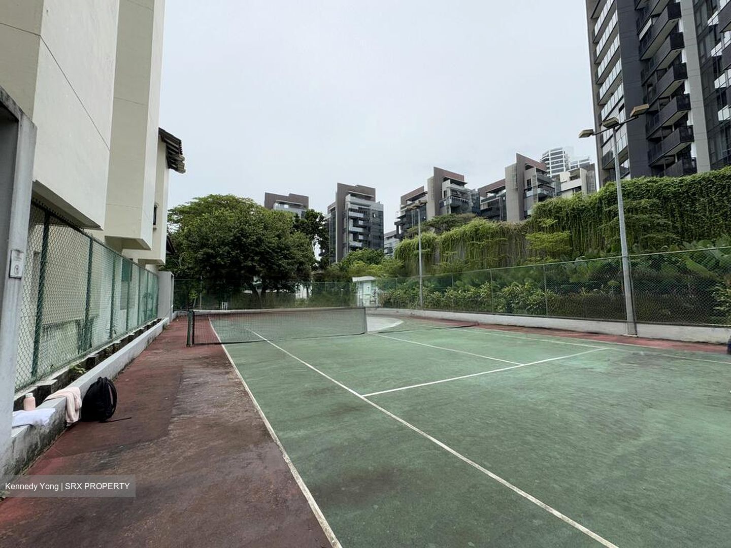 Holland Road (D10), Condominium #554933321